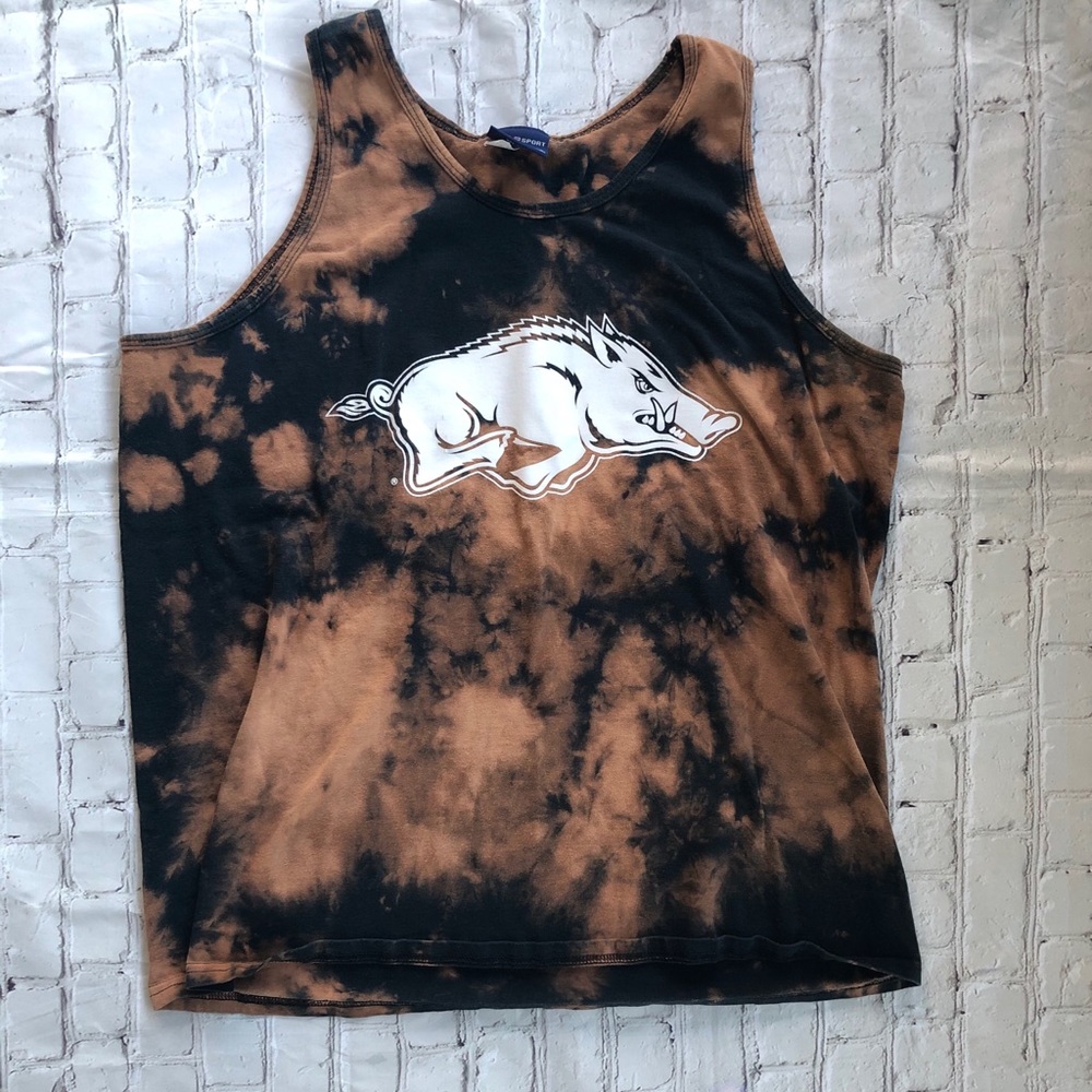 CUSTOMIZED VINTAGE ARKANSAS RAZORBACKS TANK